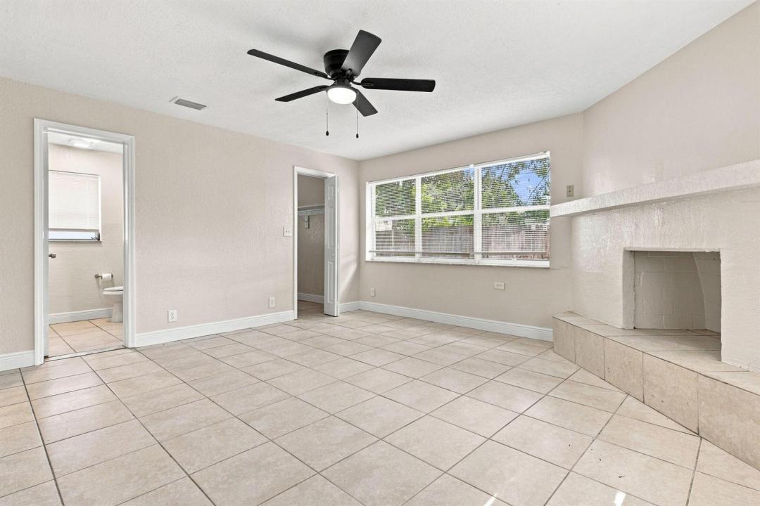 1472 NE 25TH Court, Pompano Beach, Florida 33064, USA