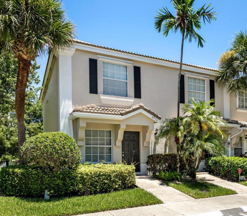4976 PALMBROOKE Circle, West Palm Beach, Florida 33417, USA