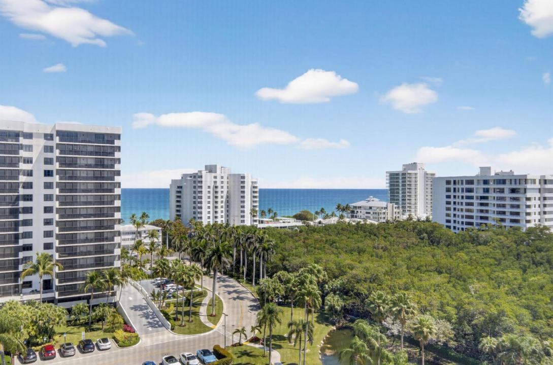 3420 S Ocean Boulevard 11S, Highland Beach, Floryda 33487, USA