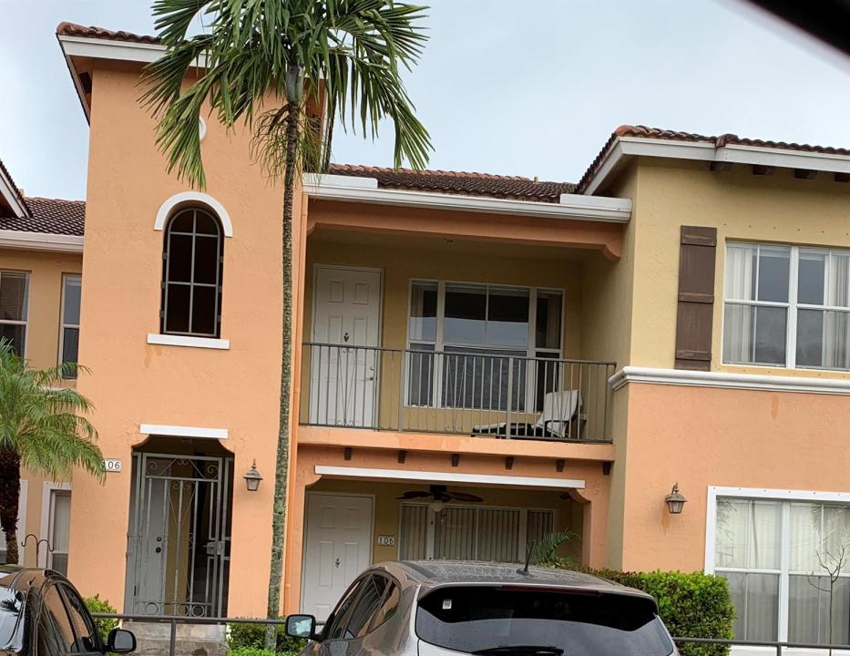 3569 S FOREST HILL Boulevard 106, Palm Springs, Floride 33406, États-Unis