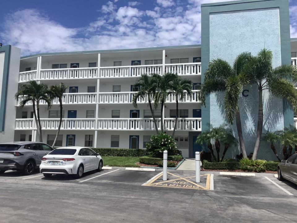 1045 EXETER C 1045, Boca Raton, Florida 33434, USA