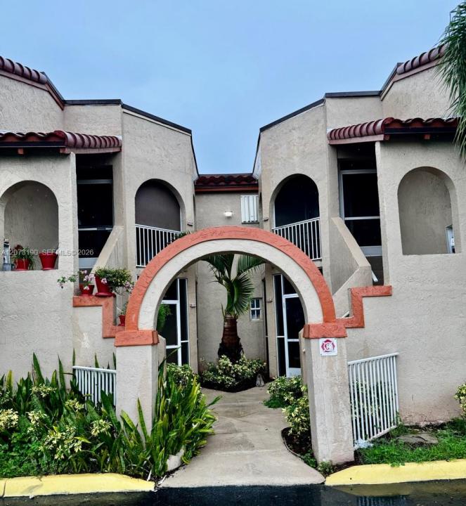 333 SW 86th Ave 104, Pembroke Pines, Floride 33025, États-Unis