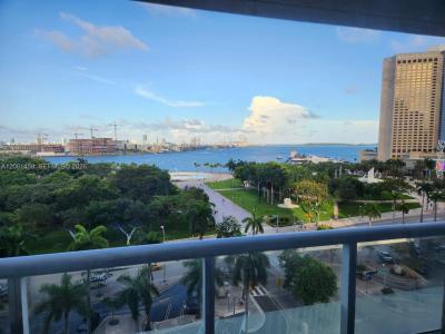 50 Biscayne Blvd 903, Miami, Florida 33132, USA