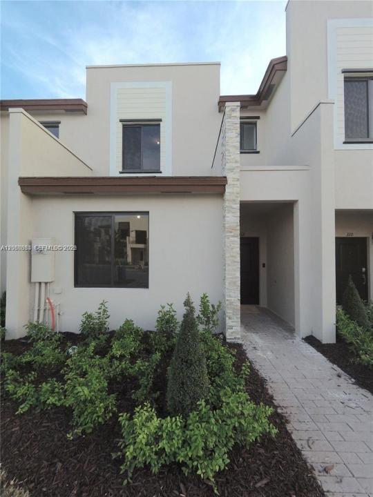 312 NE 208th Ter 312, Miami, Florida 33179, Stati Uniti