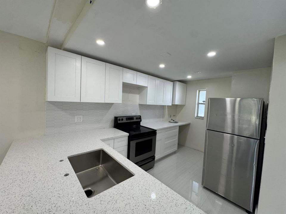 8000 FAIRVIEW Drive 209, Tamarac, Floride 33321, États-Unis