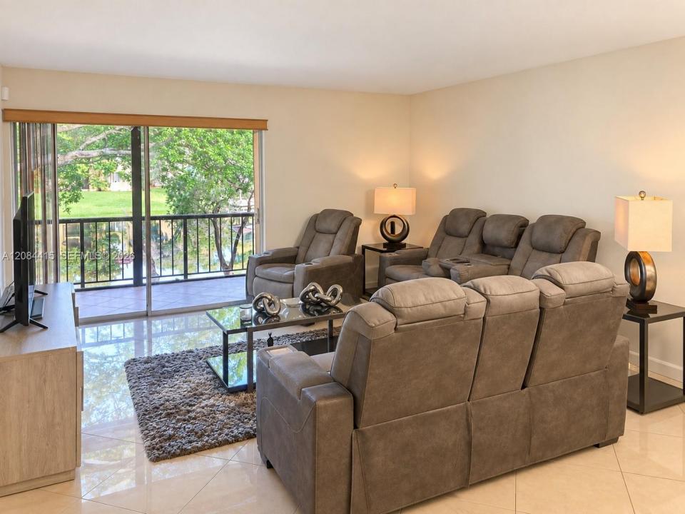 890 SW 9th Street Cir 202, Boca Raton, 플로리다 33486, 미국