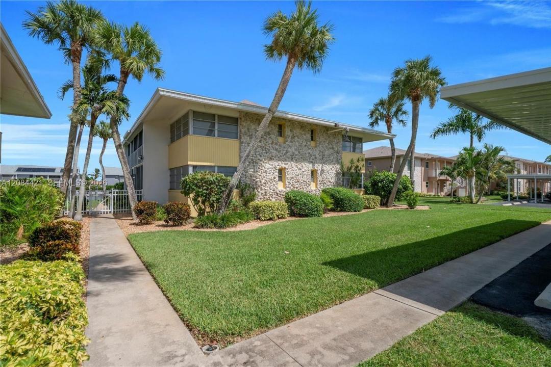 4613 SE 5th Ave 210, Cape Coral, Florida 33904, Amerika Birleşik Devletleri