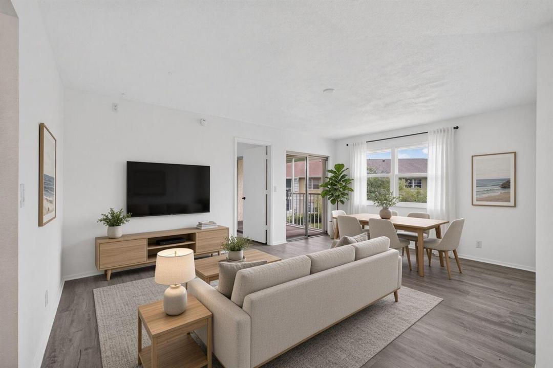 1536 SE Royal Green Circle 201, Port St. Lucie, פלורידה 34952, ארצות הברית של אמריקה