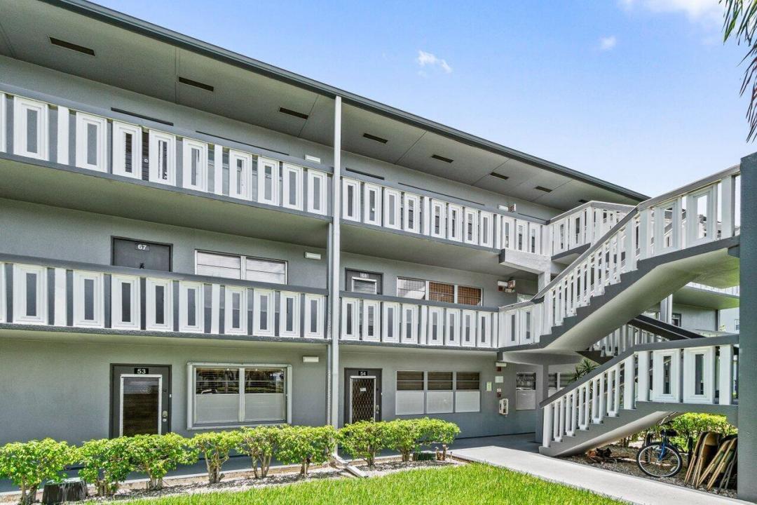 68 Suffolk B 680, Boca Raton, Floride 33434, États-Unis