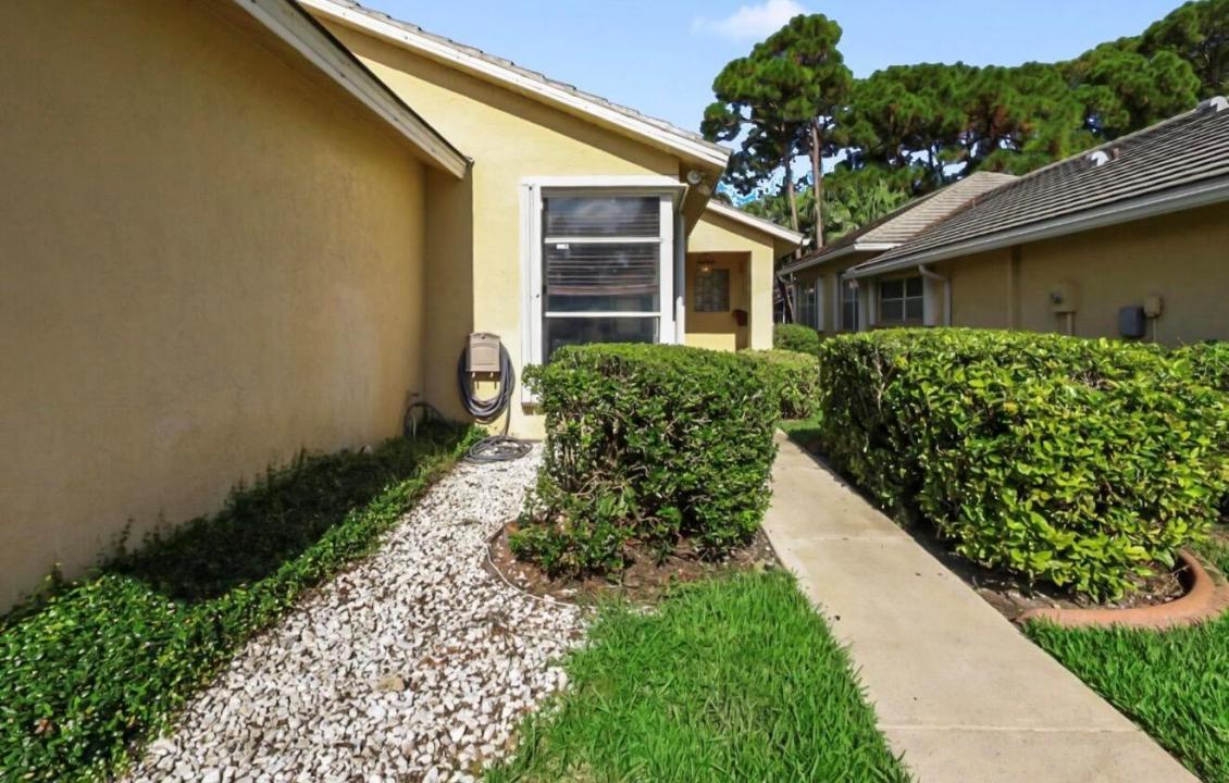 172 HARBOR LAKE Circle, Florida 33413, Stati Uniti