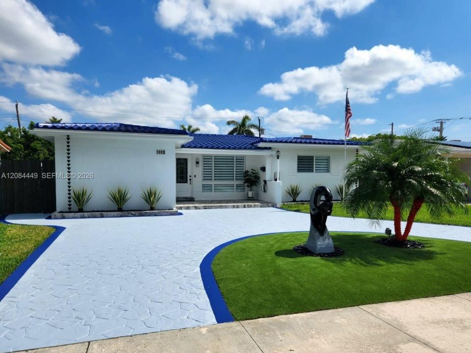 1113 NE 8th St Efficiency, Hallandale Beach, 플로리다 33009, 미국