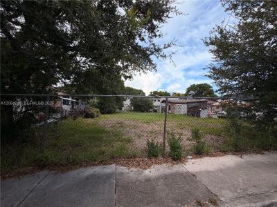 89 NW 34th Ter, Miami, Florida 33127, USA