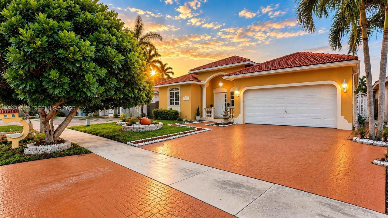 18201 SW 144th Ct, Miami, Florida 33177, USA