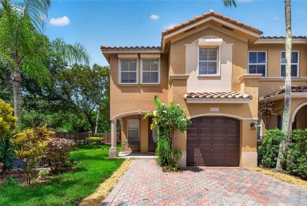 8928 SW 109th Ave, Miami, Florida 33176, USA