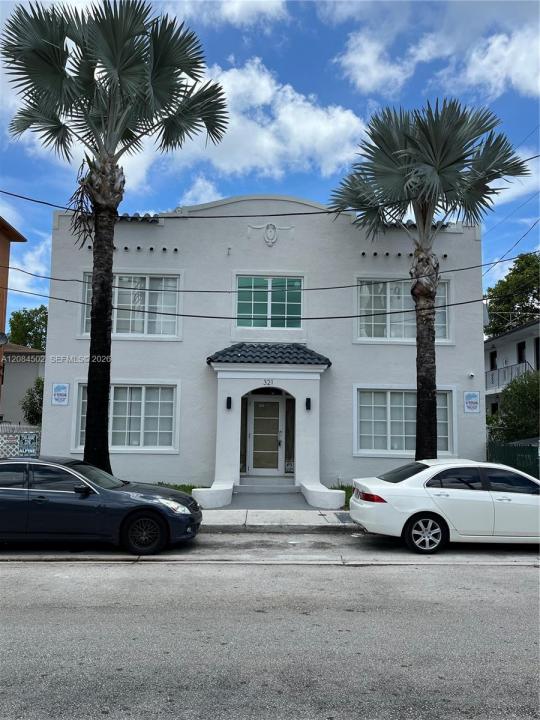 321 SW 9th Ave 07, Miami, Florida 33130, USA