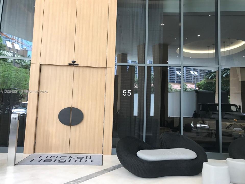 55 SW 9th St 2807, Miami, Florida 33130, Stati Uniti