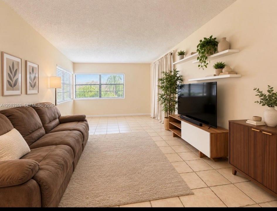 220 Lakeview Dr 101, Weston, Floride 33326, États-Unis