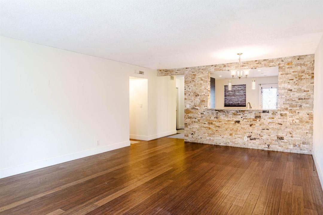900 NE 12TH Avenue 408, Hallandale Beach, Florida 33009, USA