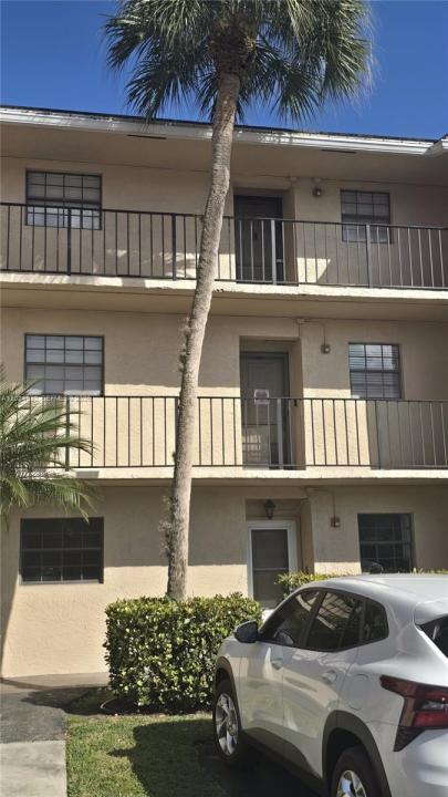 3351 NW 85th Ave 316, Coral Springs, Florida 33065, Stati Uniti