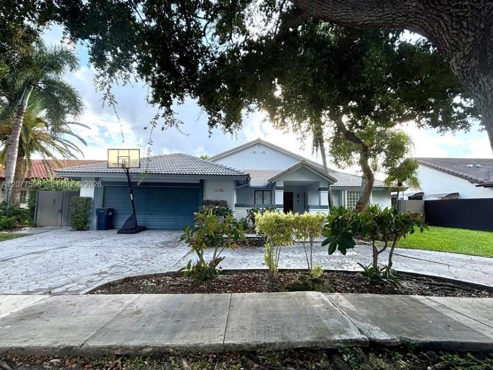14629 Glencairn Rd, Miami Lakes, Floride 33016, États-Unis