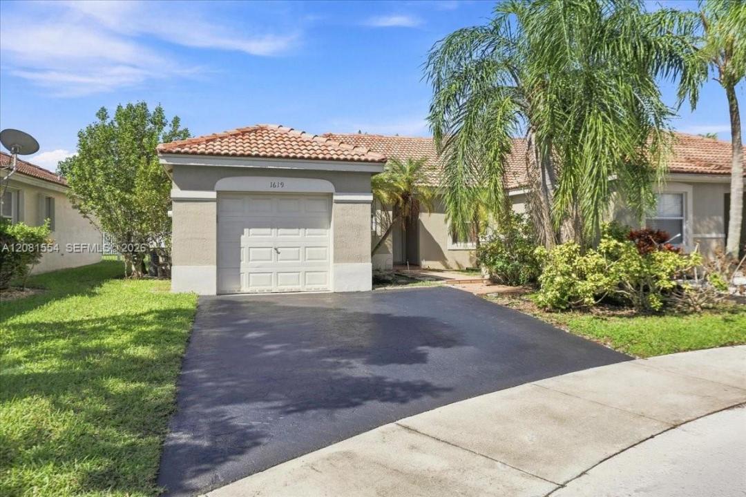 1619 Orion Ln, Weston, Florida 33327, USA