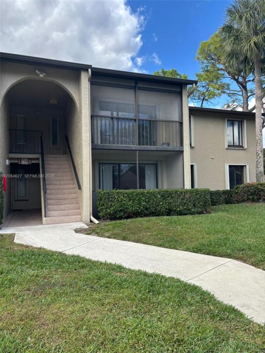 718 Sunny Pine Way H2, Green Acres, Florida 33415, Stati Uniti