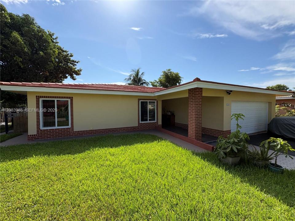 8250 NW 66th Ter, Tamarac, Floride 33321, États-Unis