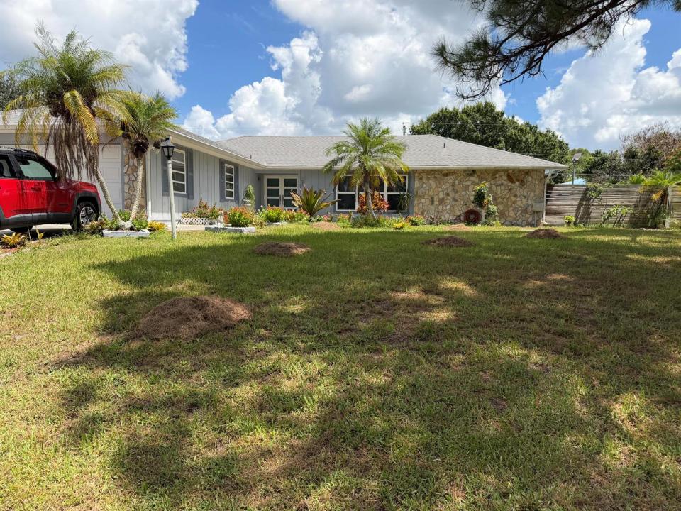 1325 SE Laconia Lane, Port St. Lucie, Floride 34983, États-Unis