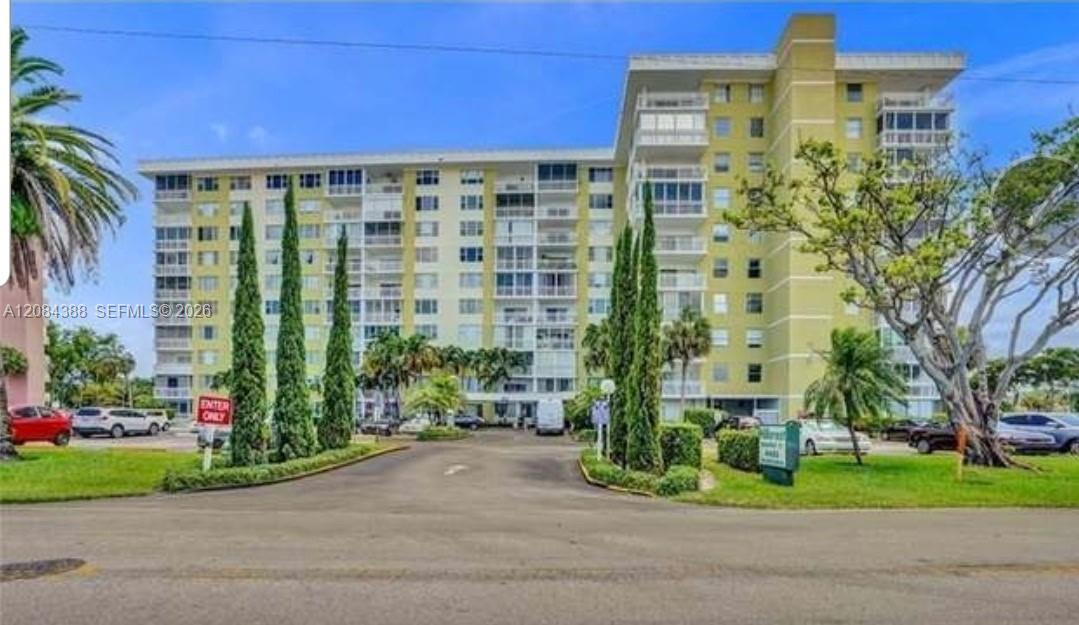 4400 Hillcrest Dr 300-B, Hollywood, Floride 33021, États-Unis