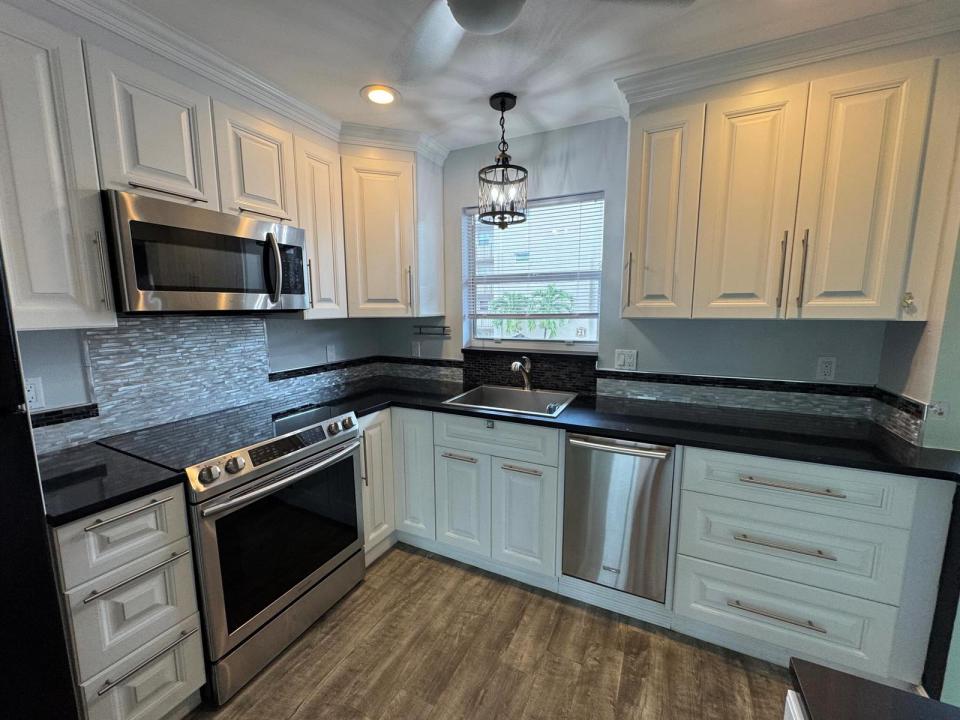 721 LORI Drive 206, Palm Springs, Floride 33461, États-Unis