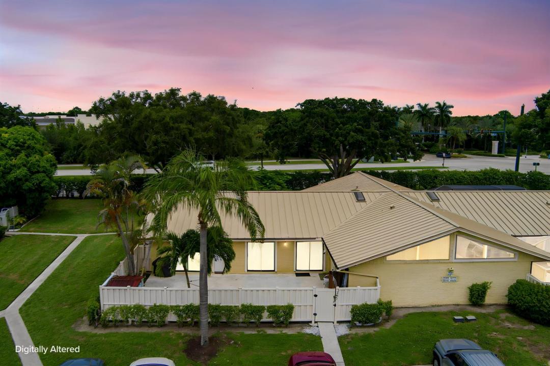 5799 GOLDEN EAGLE Circle, Palm Beach Gardens, Florida 33418, USA