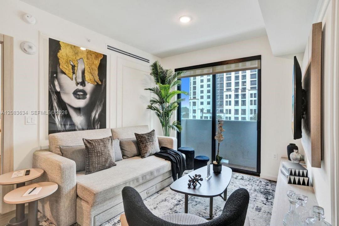 4220 LAGUNA ST 403, Coral Gables, Floride 33146, États-Unis