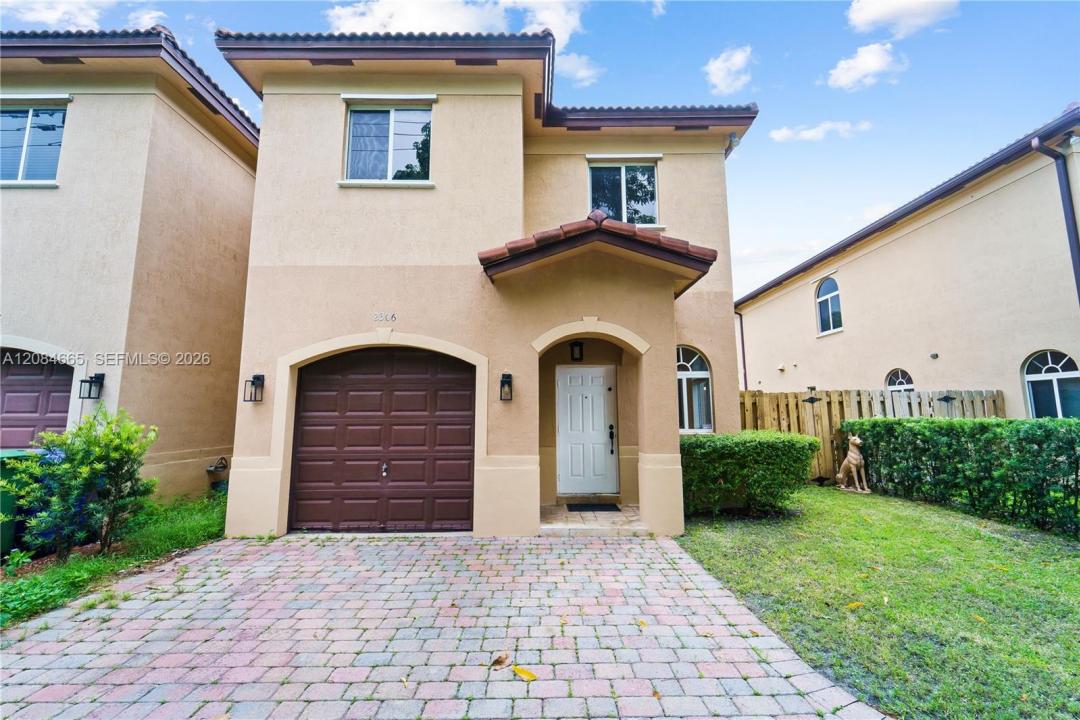 2306 SW 36th Ave 2306, Miami, Florida 33145, Stati Uniti