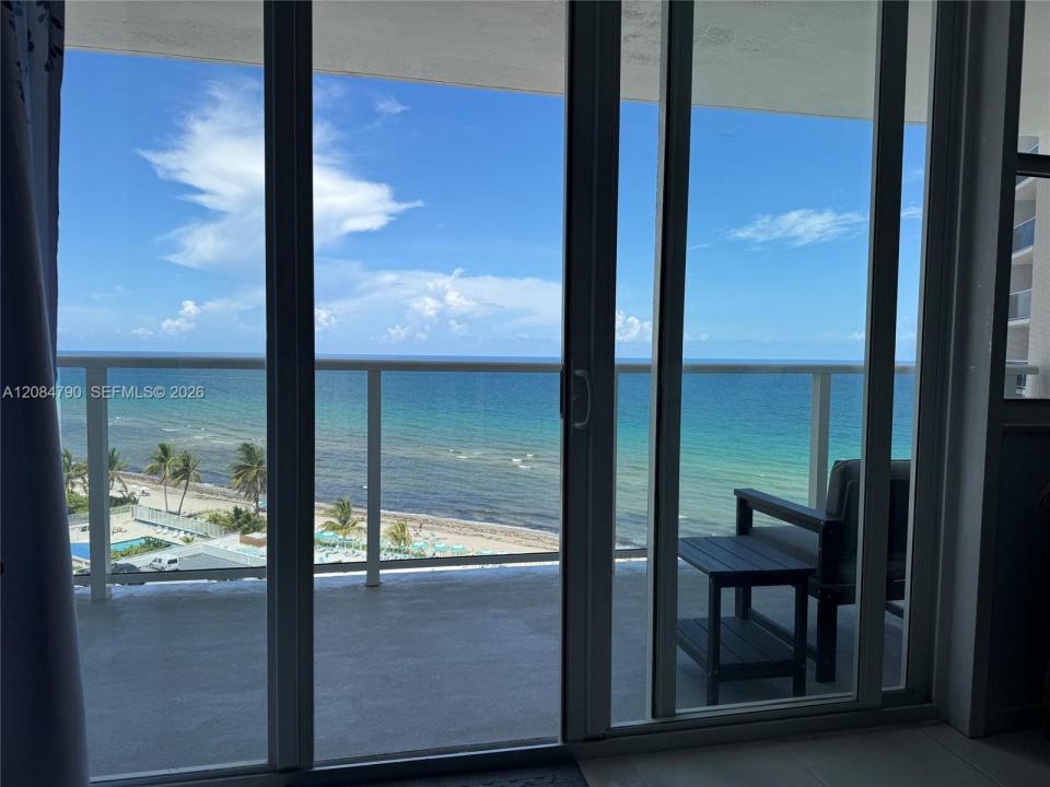 3180 S Ocean Dr 1003, Hallandale Beach, Florida 33009, Stati Uniti