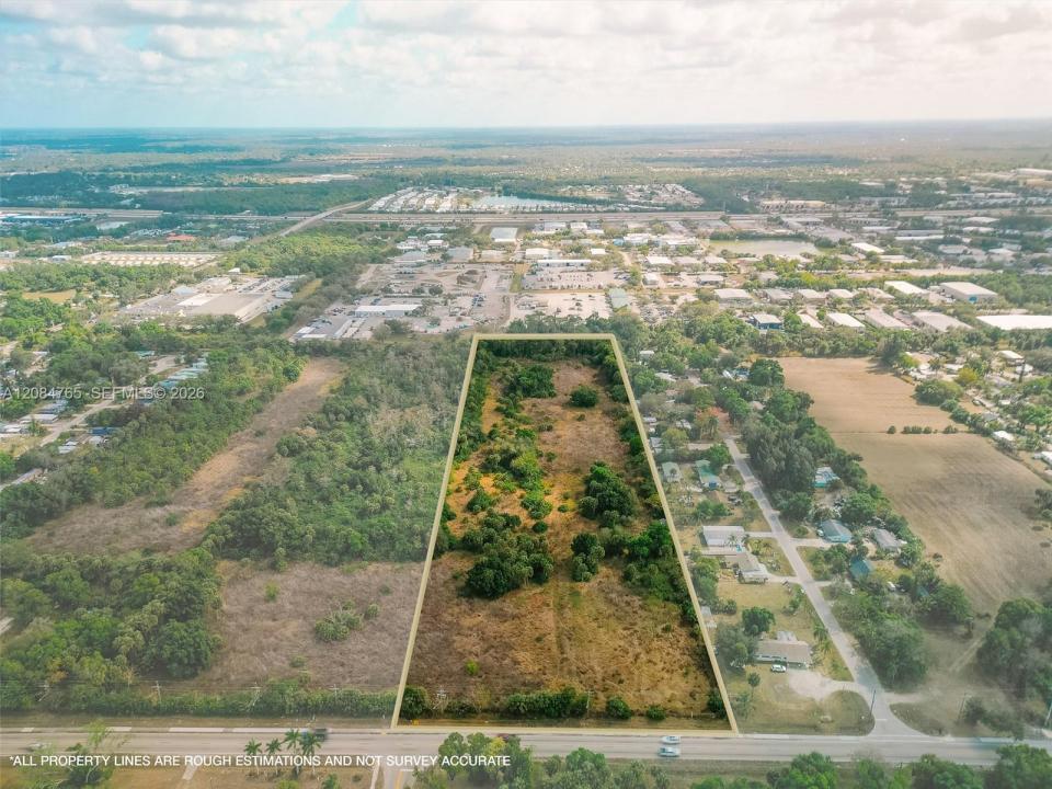 621 Ortiz Ave, Fort Myers, フロリダ 33905, アメリカ合衆国