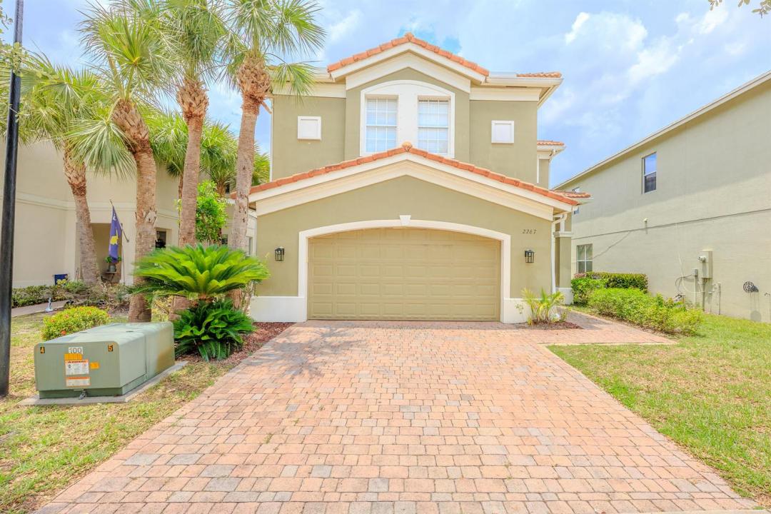 2267 NW Padova Street, Port St. Lucie, Floride 34986, États-Unis