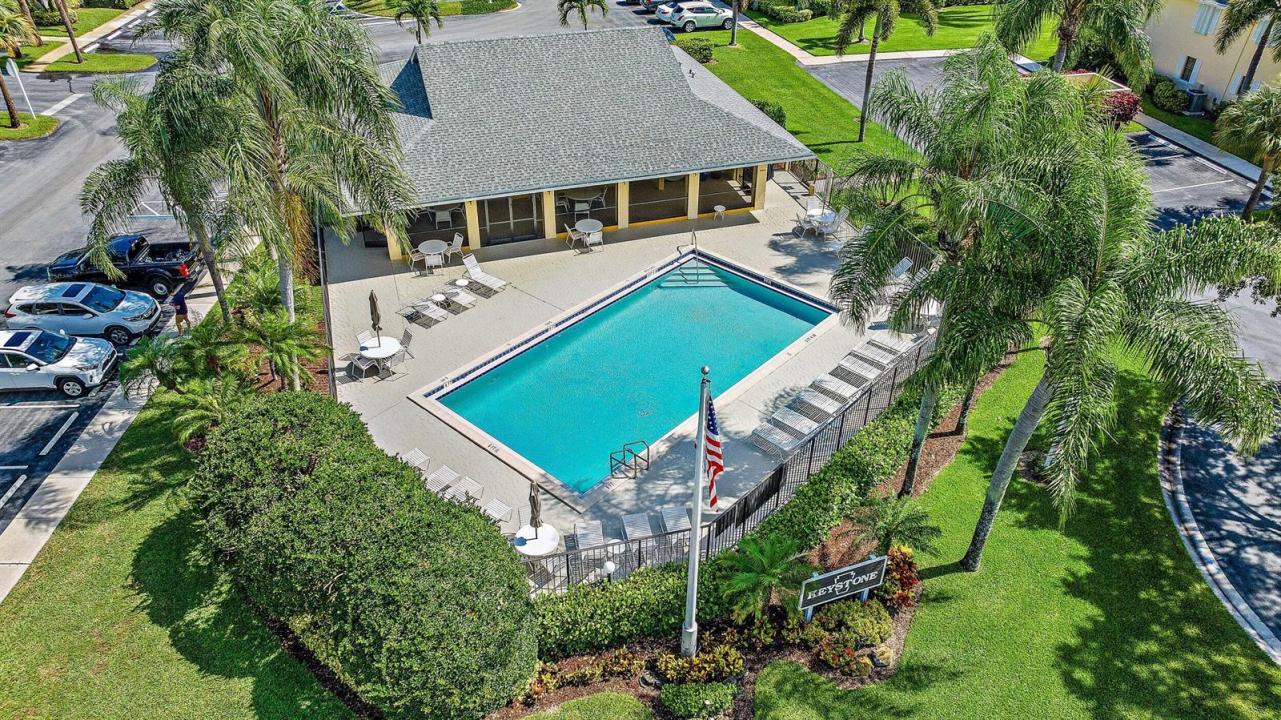 1002 Keystone Drive Unit g, Jupiter, Floryda 33458, USA