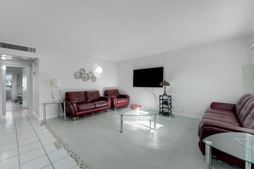 173 Valencia H, Delray Beach, Floride 33446, États-Unis