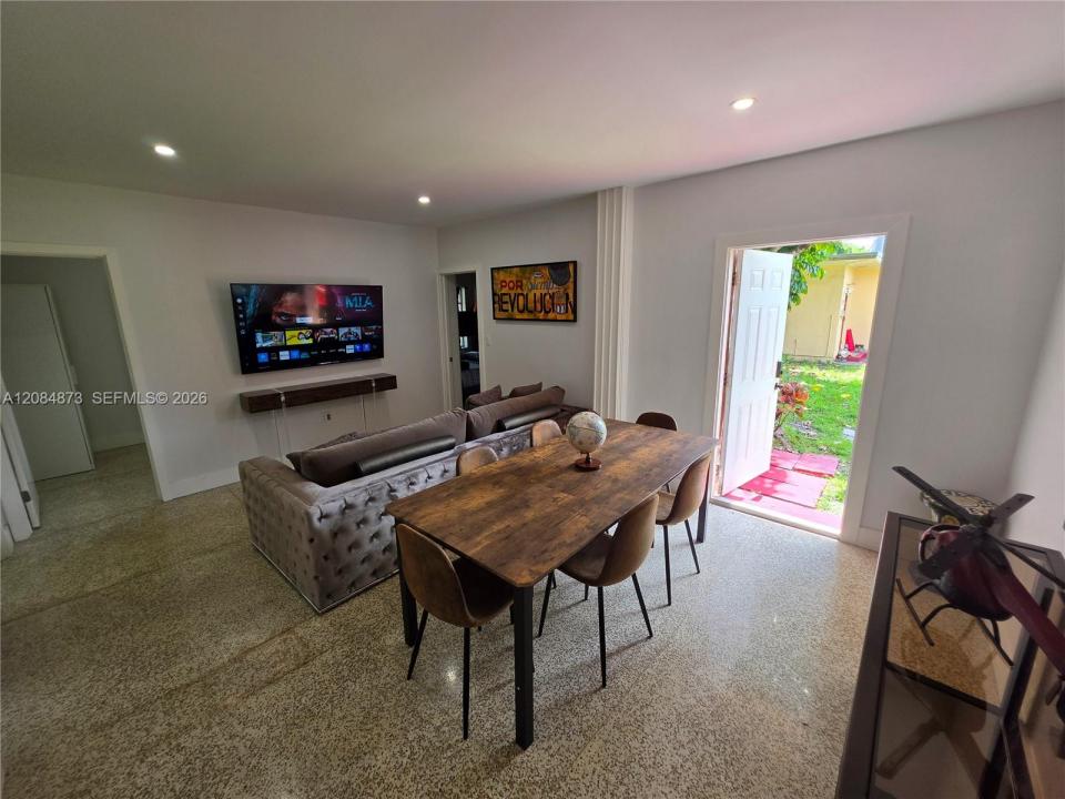 234 NE 111th St, Miami, Florida 33161, Stati Uniti