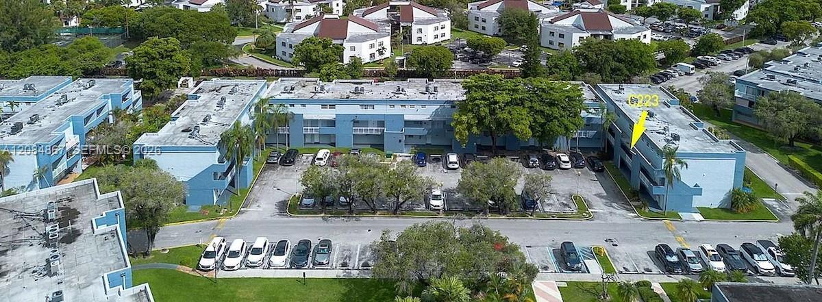9355 Fontainebleau C-223, Miami, Floride 33172, États-Unis