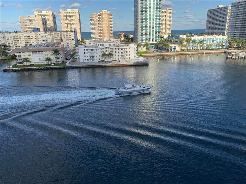 121 GOLDEN ISLES Drive 806, Hallandale Beach, Floride 33009, États-Unis
