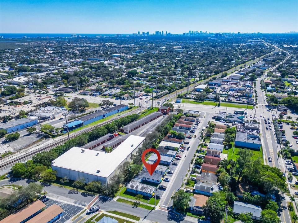 105 SW 5th Ct 3, Dania Beach, Florida 33004, Stati Uniti