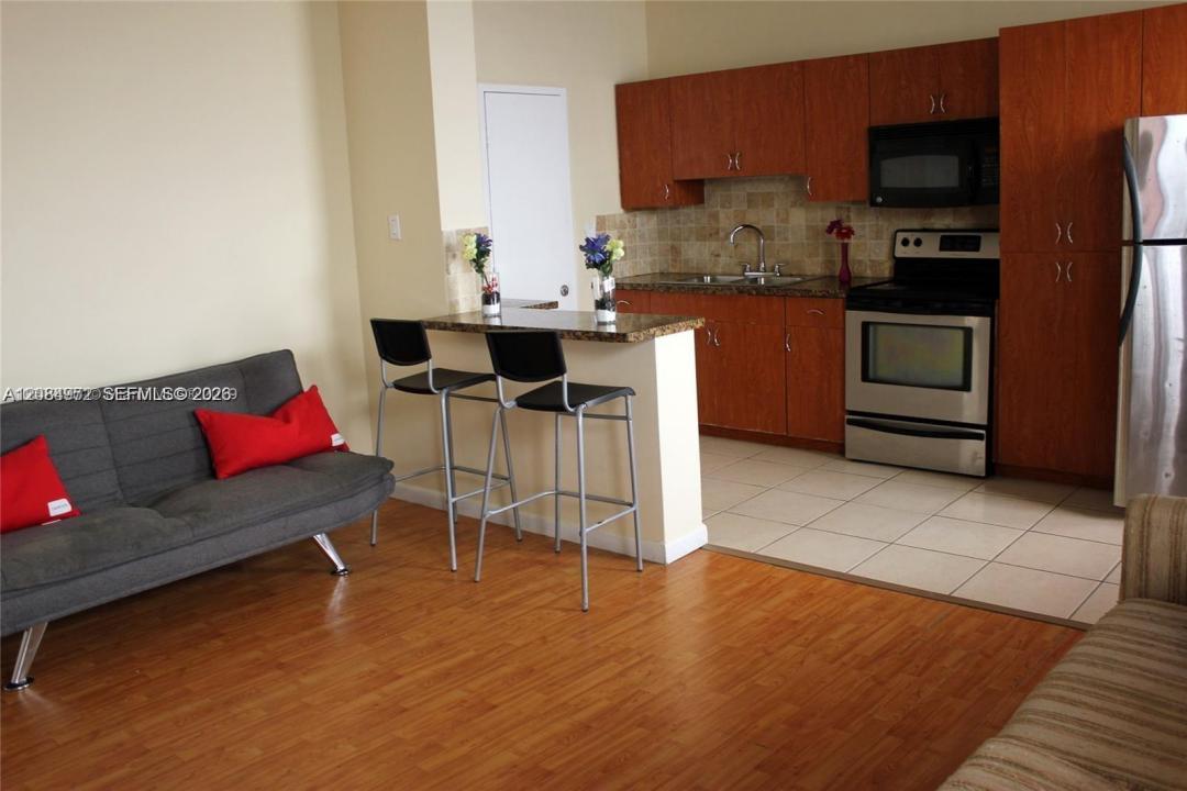 7920 Harding Ave 3, Miami Beach, Floride 33141, États-Unis