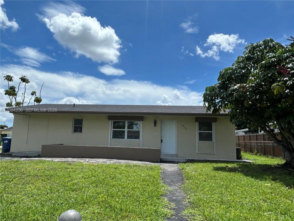 3270 NW 196th Ln, Miami Gardens, Flórida 33056, Estados Unidos
