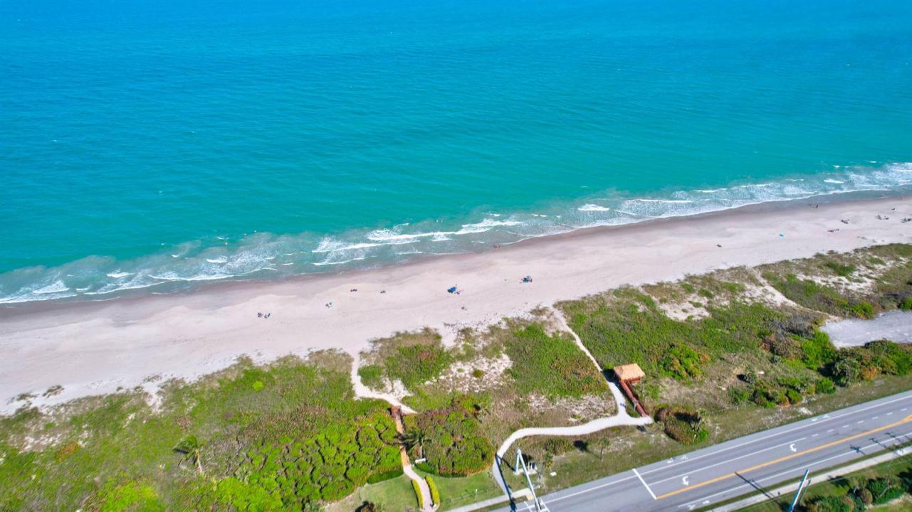 5163 N Hwy A1A, Fort Pierce, Florida 34949, USA