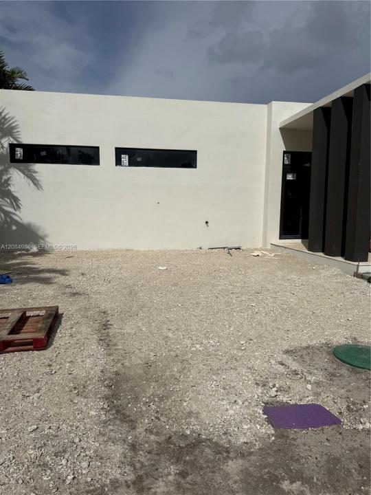 2920 SW 104th Ct, Miami, Florida 33165, USA