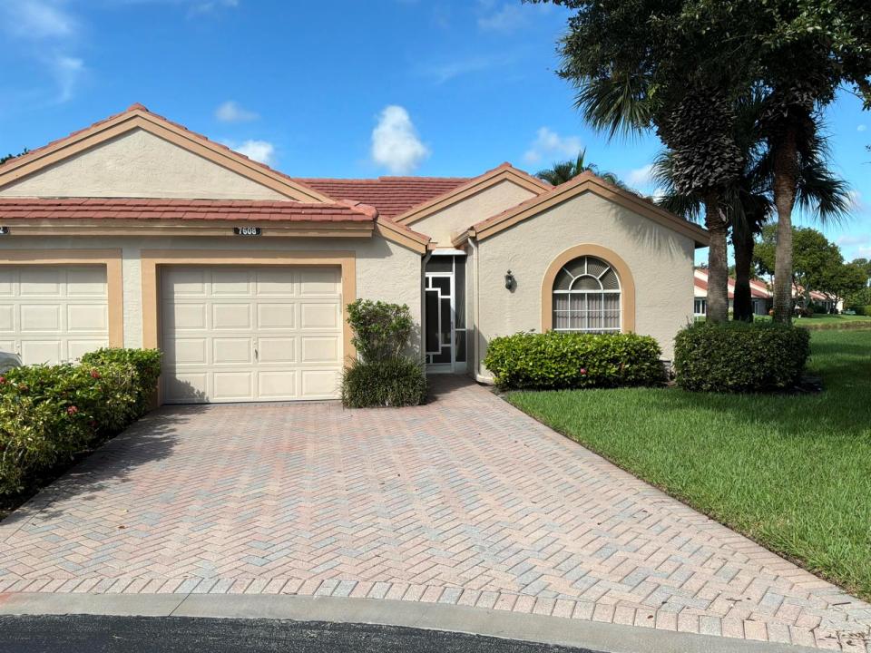 7608 Red Ruby Drive, Delray Beach, Florida 33446, USA