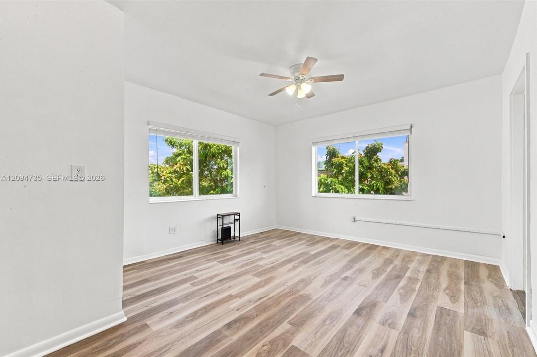 319 80th St 8, Miami, Florida 33138, Stati Uniti