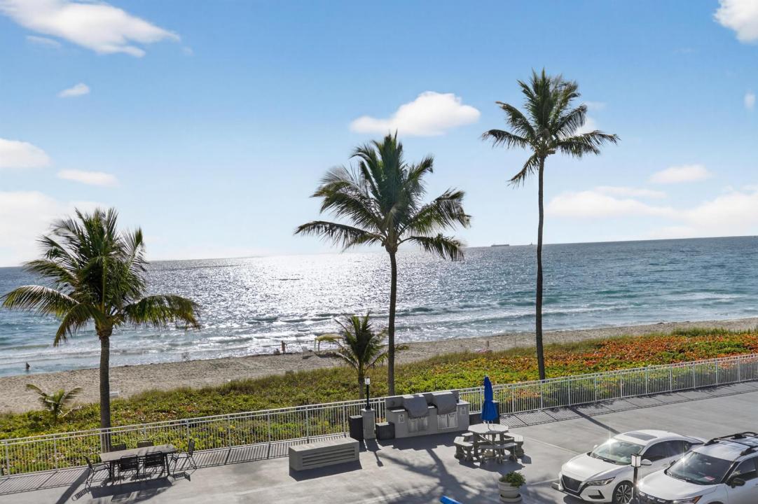 3301 S Ocean Boulevard 205, Highland Beach, Floride 33487, États-Unis