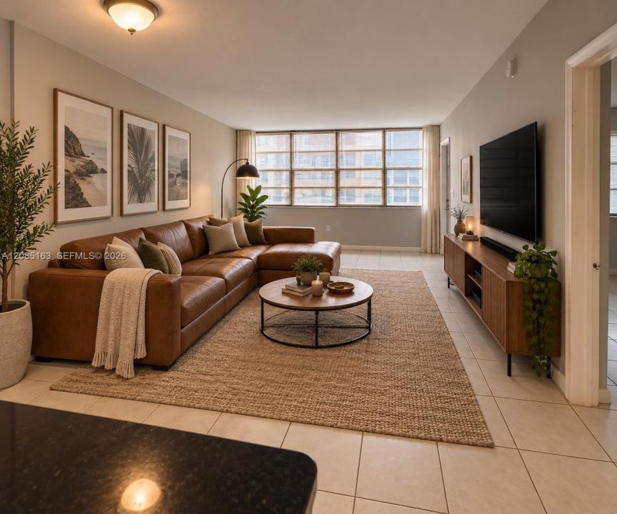 2175 NE 170th St 307, North Miami Beach, Floride 33162, États-Unis